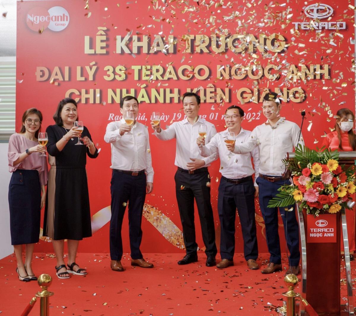 Khai-truong-teraco-ngoc-anh-kien-giang_3